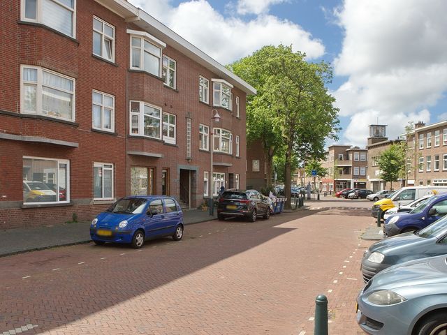 Rosseelsstraat 84, Den Haag