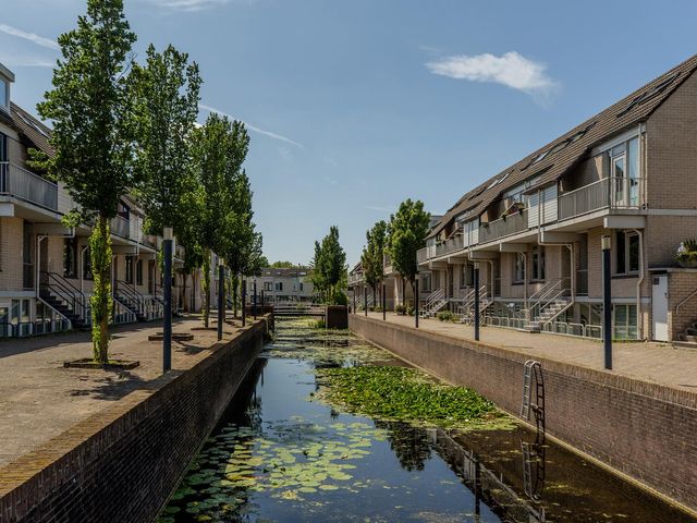 Floris Burgwal 45, Capelle Aan Den IJssel