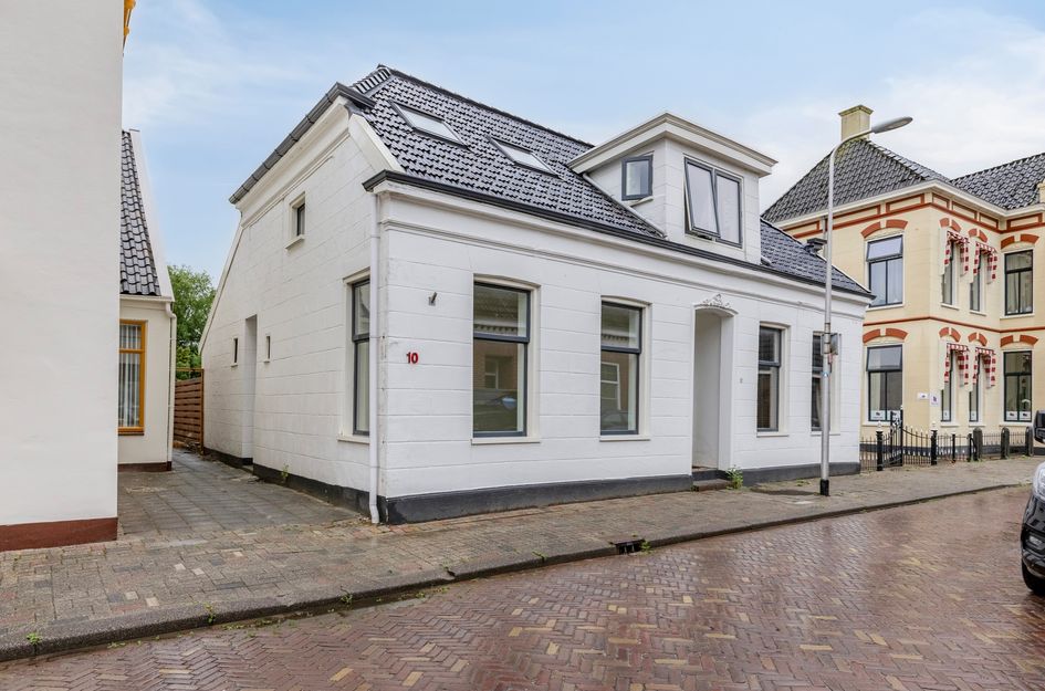 Torenstraat 10