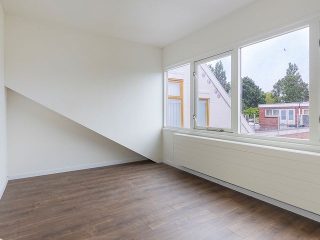 Torenstraat 10, Scheemda