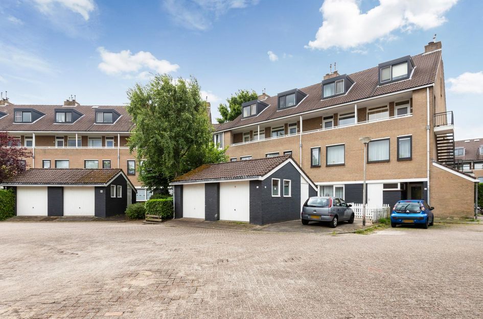 Anna van Hensbeeksingel 202