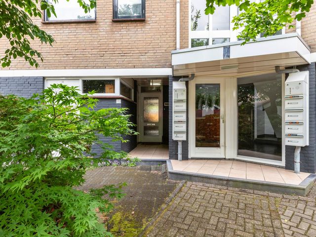Anna van Hensbeeksingel 202, Gouda