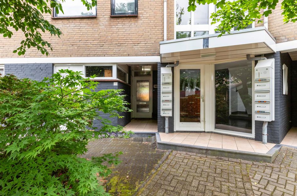 Anna van Hensbeeksingel 202