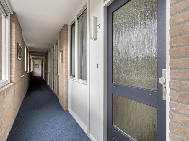 Schoolstraat 7, Made