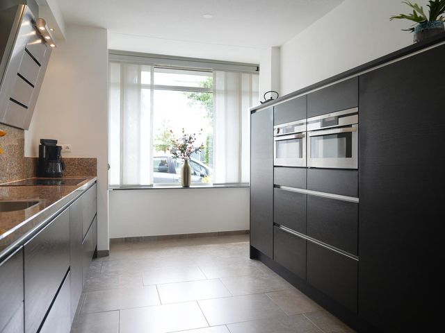 Koolhovenlaan 13, Tilburg