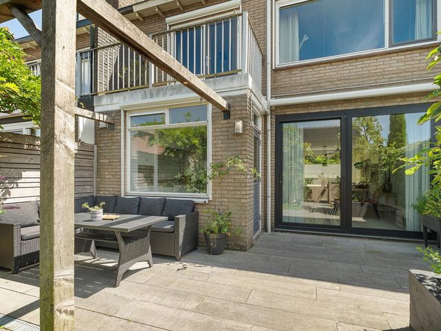 Vincent van Goghsingel 46, Hillegom