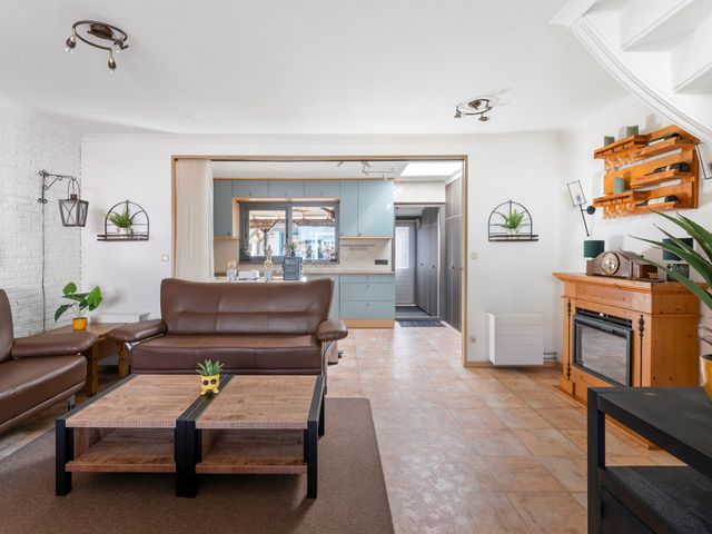 Kruiszwin 2330, Julianadorp