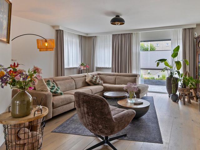 Keizersveerlaan 44, Tilburg