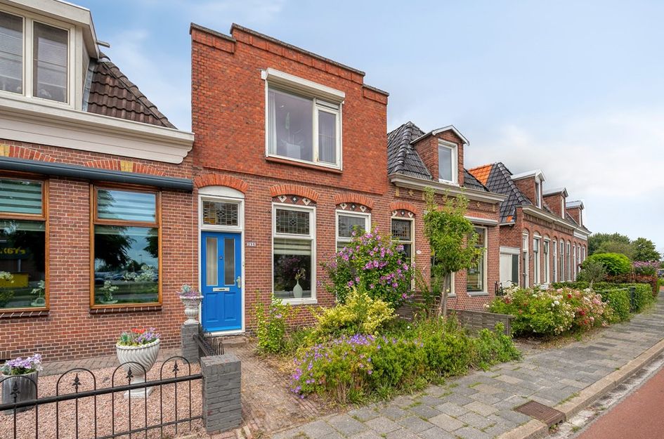 Damsterdiep 296