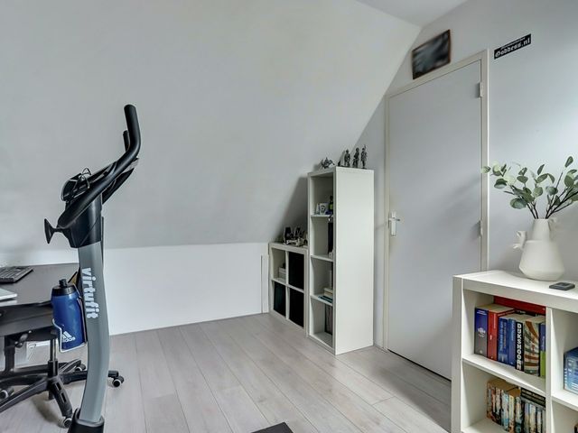 Tulpstraat 9, 's-Gravendeel