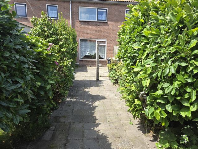 Narcissenstraat 30, Breezand