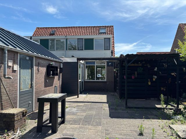 Narcissenstraat 21, Breezand