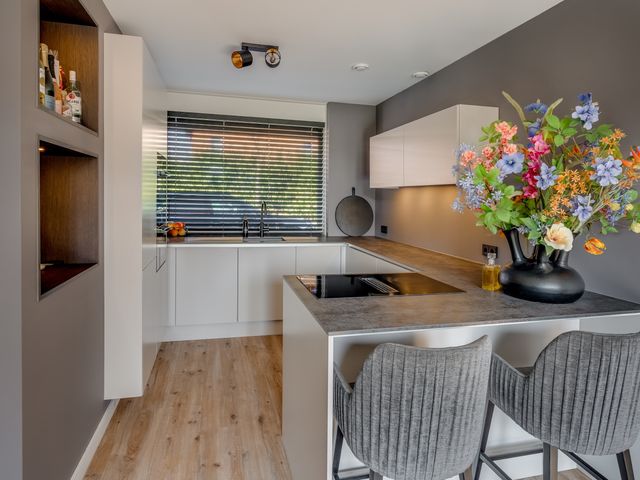 J. Schaperstraat 6, Aalsmeer