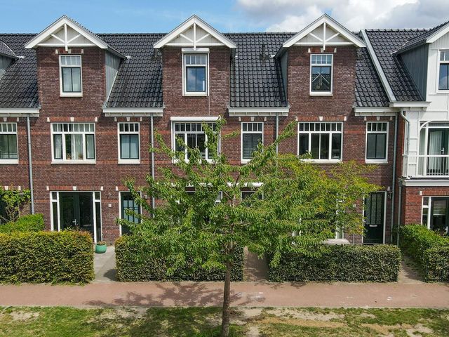 Nelly Sachslaan 6, 'S-Gravenhage