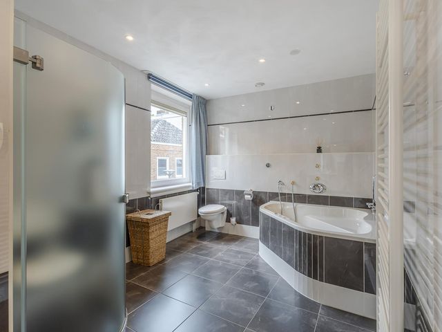 Peulenstraat 220, Hardinxveld-Giessendam