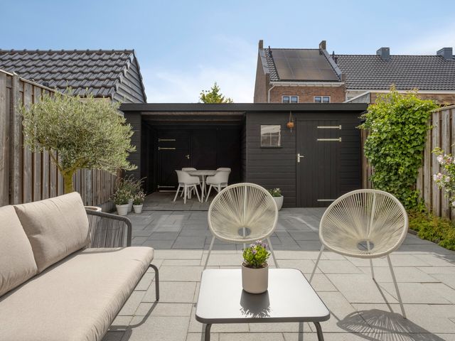 Anna Blamanpad 12, Middelharnis