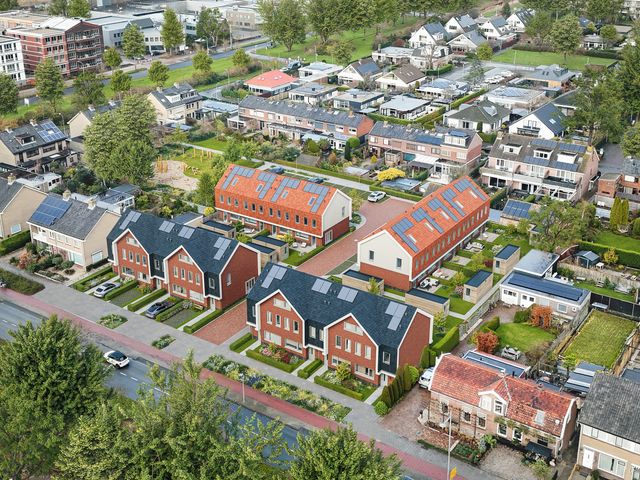 Venneperweg 581L, Nieuw-Vennep