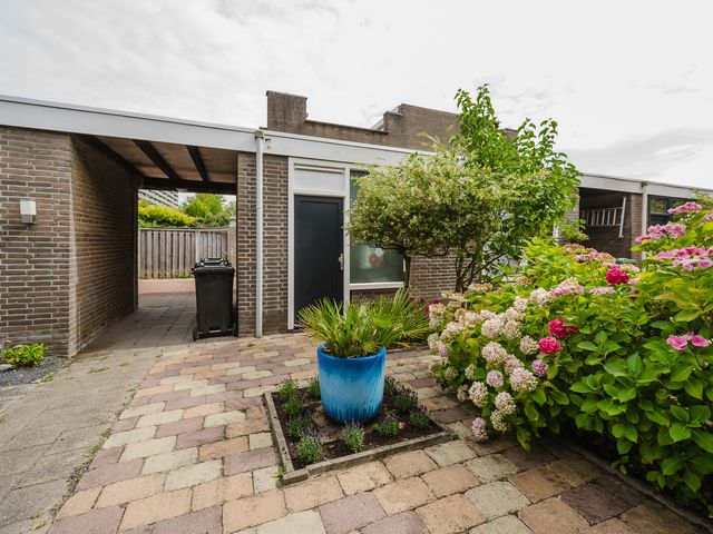 Kaar 42, Hoogvliet Rotterdam