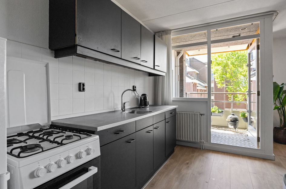 Koningdwarsstraat 88