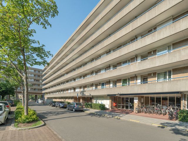 Aert van Neslaan 432, Oegstgeest