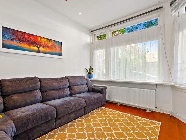 Hoog Buurlostraat 104, 'S-Gravenhage