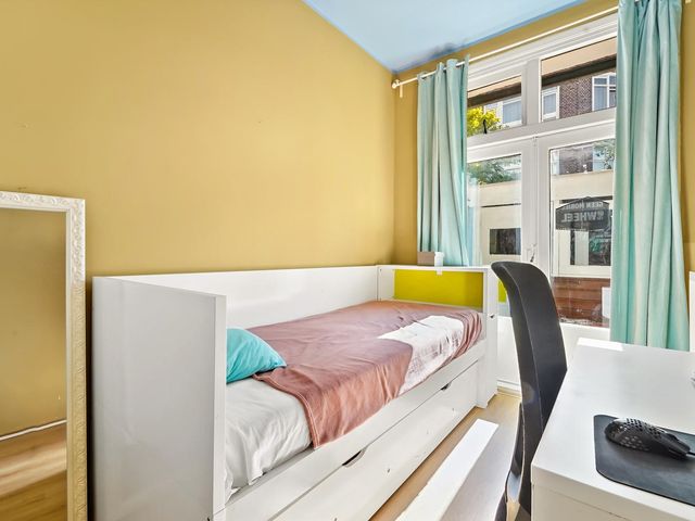 Hoog Buurlostraat 104, 'S-Gravenhage