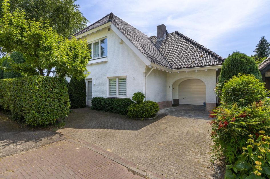 Vierhoeverwaard 5