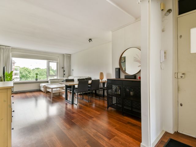 Wagnerplein 104, Leiden