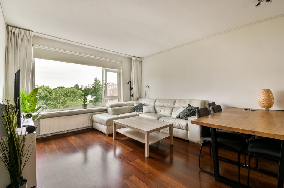 Wagnerplein 104