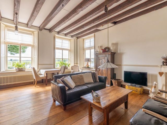 Grotestraat 36, Well L