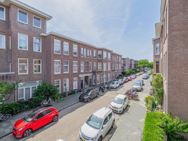 Sneeuwbalstraat 62, Den Haag