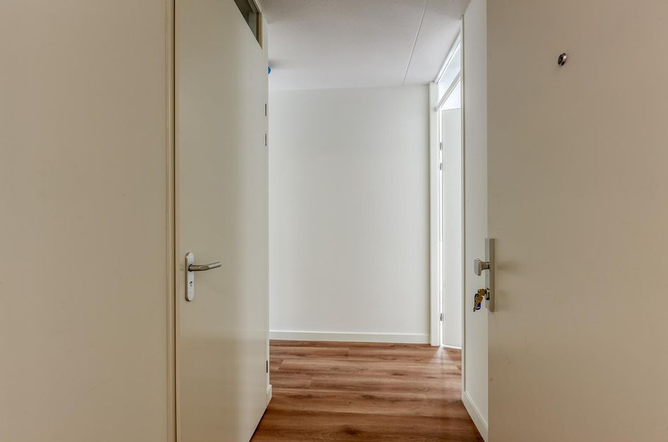 Ouverturestraat 36