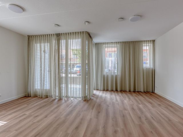 Ouverturestraat 36, 'S-Gravenhage
