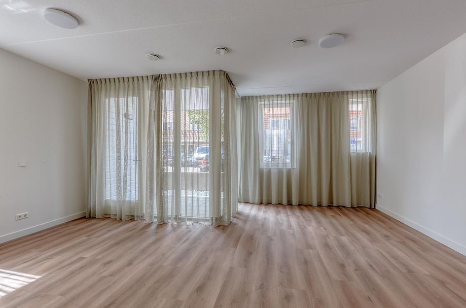 Ouverturestraat 36