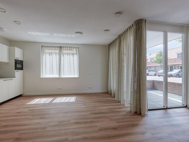 Ouverturestraat 36, 'S-Gravenhage