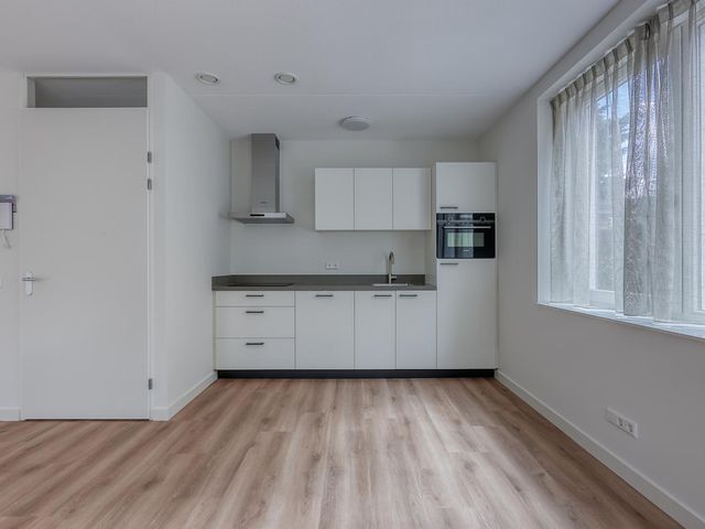 Ouverturestraat 36, 'S-Gravenhage