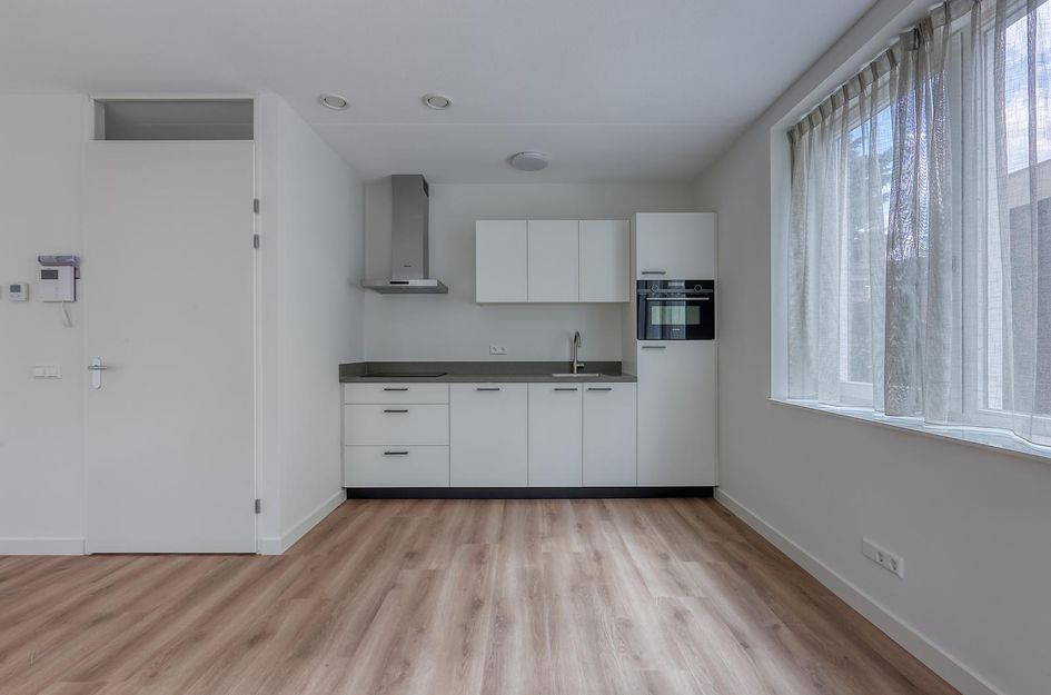 Ouverturestraat 36