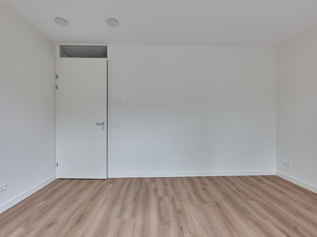 Ouverturestraat 36, 'S-Gravenhage