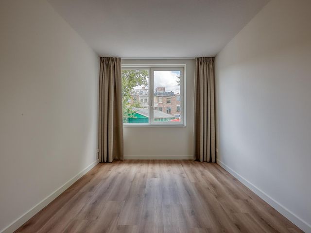Ouverturestraat 36B, 'S-Gravenhage
