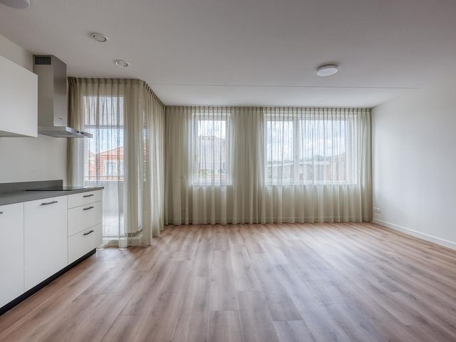 Ouverturestraat 36C, 'S-Gravenhage