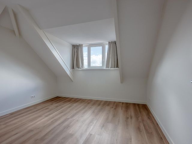 Ouverturestraat 36D, 'S-Gravenhage