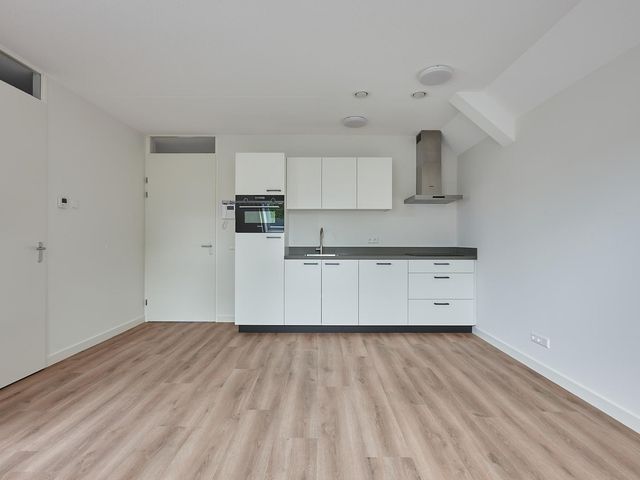 Ouverturestraat 36E, 'S-Gravenhage