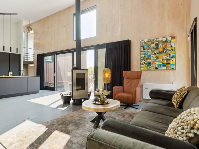 De Eenvoud 15, Almere