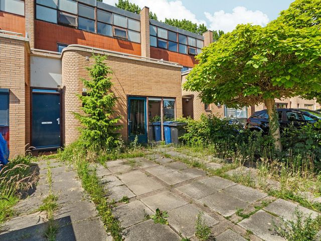 Anjerstraat 10, Almere