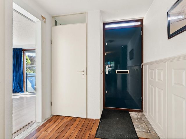 Anjerstraat 10, Almere