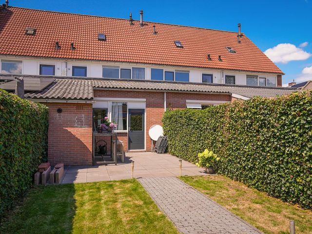 Spaanderbank 28, Huizen