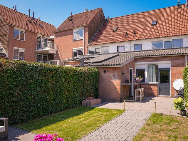 Spaanderbank 28, Huizen