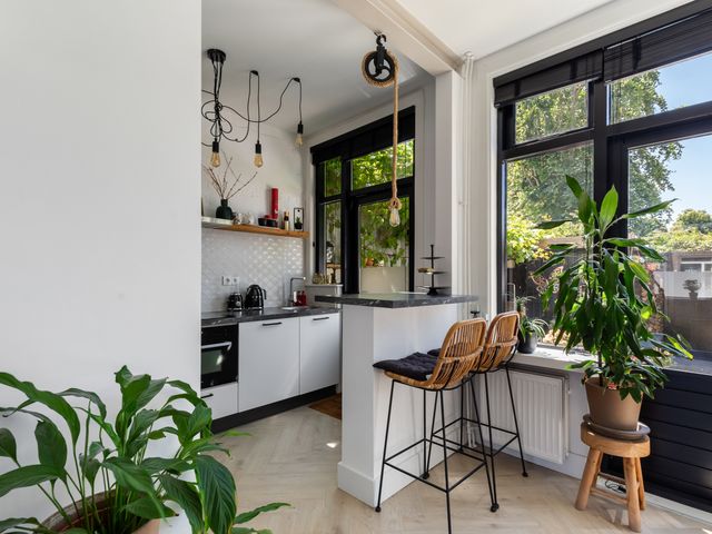 Jacob van Lennepstraat 5, Dordrecht