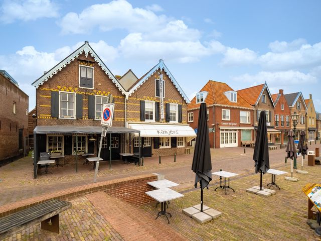 Oude Schans 9, Bunschoten-Spakenburg