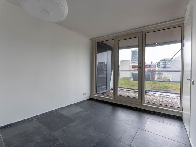 Kruisplein 608, Rotterdam